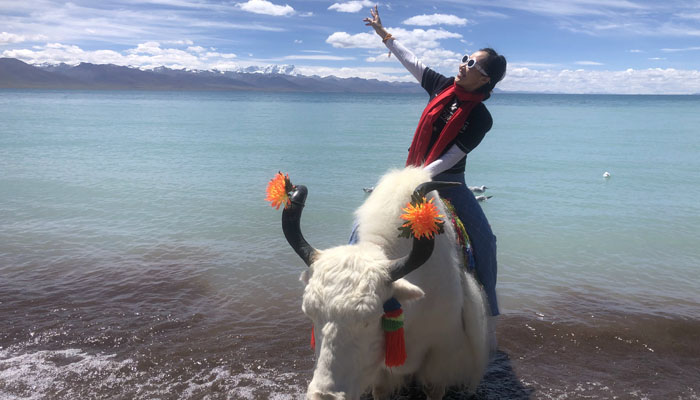 Visit Namtso Lake in May